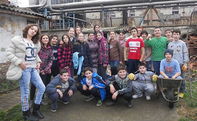 Emotivna priča o humanoj nastavnici i “malim ljudima” velikog srca