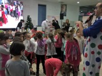 image-88f70d8cc0b247fafee3c718633a3ca9822f3c6e1408fefc7bb2dd04f5105078-V